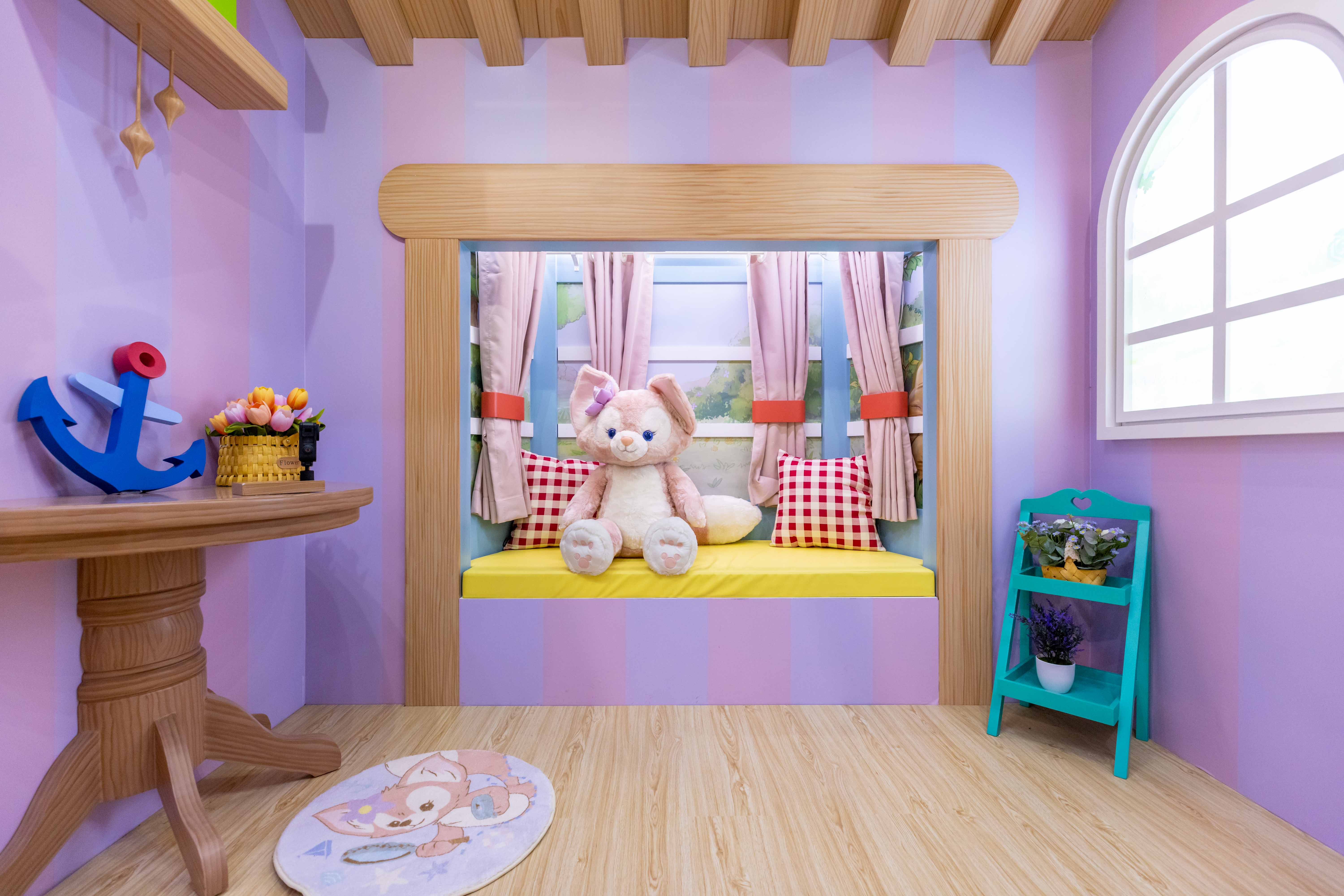 06-达菲与好友森林小屋.jpeg