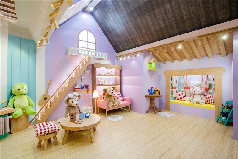 “达菲与好友”森林小屋.jpg