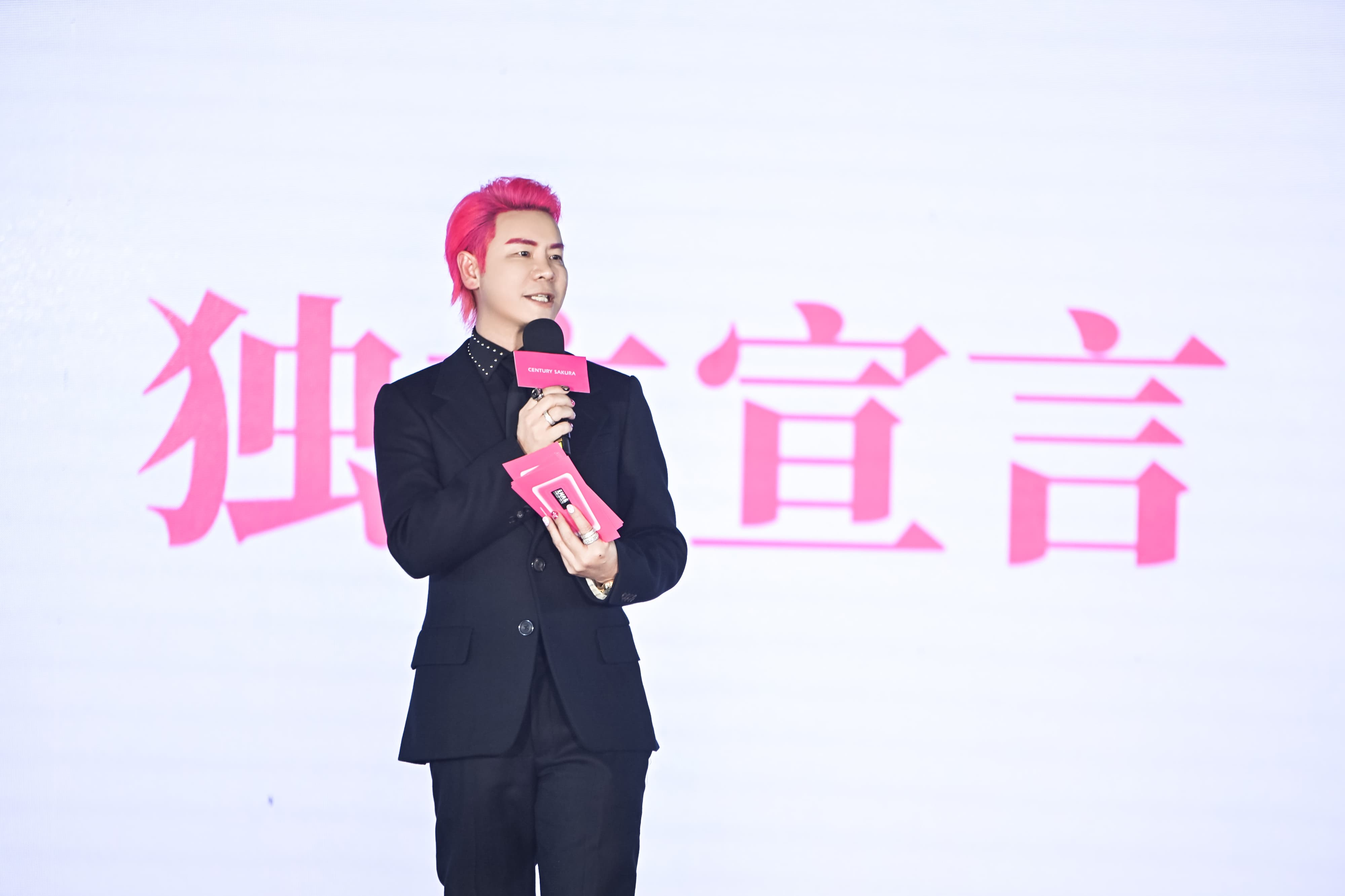TONY舞台.jpg